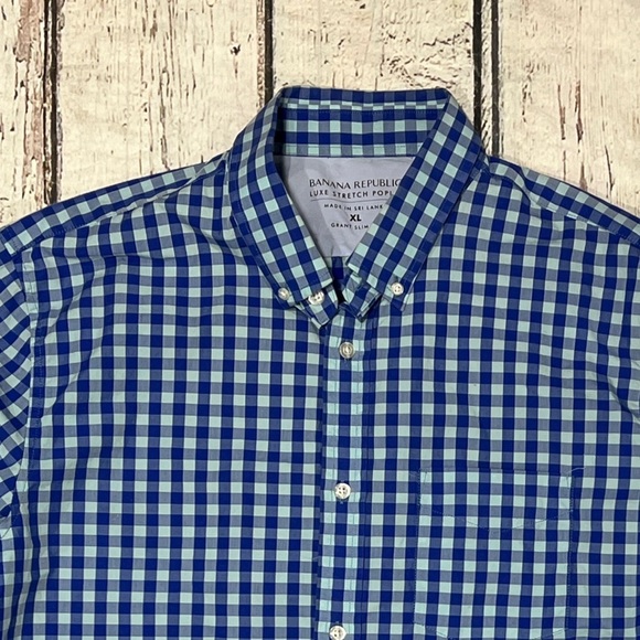 Banana Republic Checkered Slim Fit Button Down Shirt Mens - Picture 2 of 5